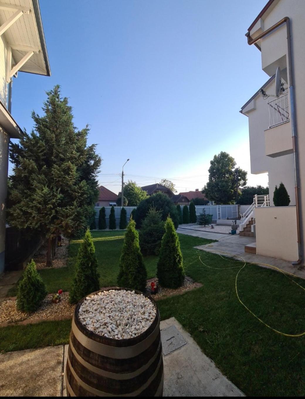 Cosa-Nostra Apartment Hajduszoboszlo Exterior photo